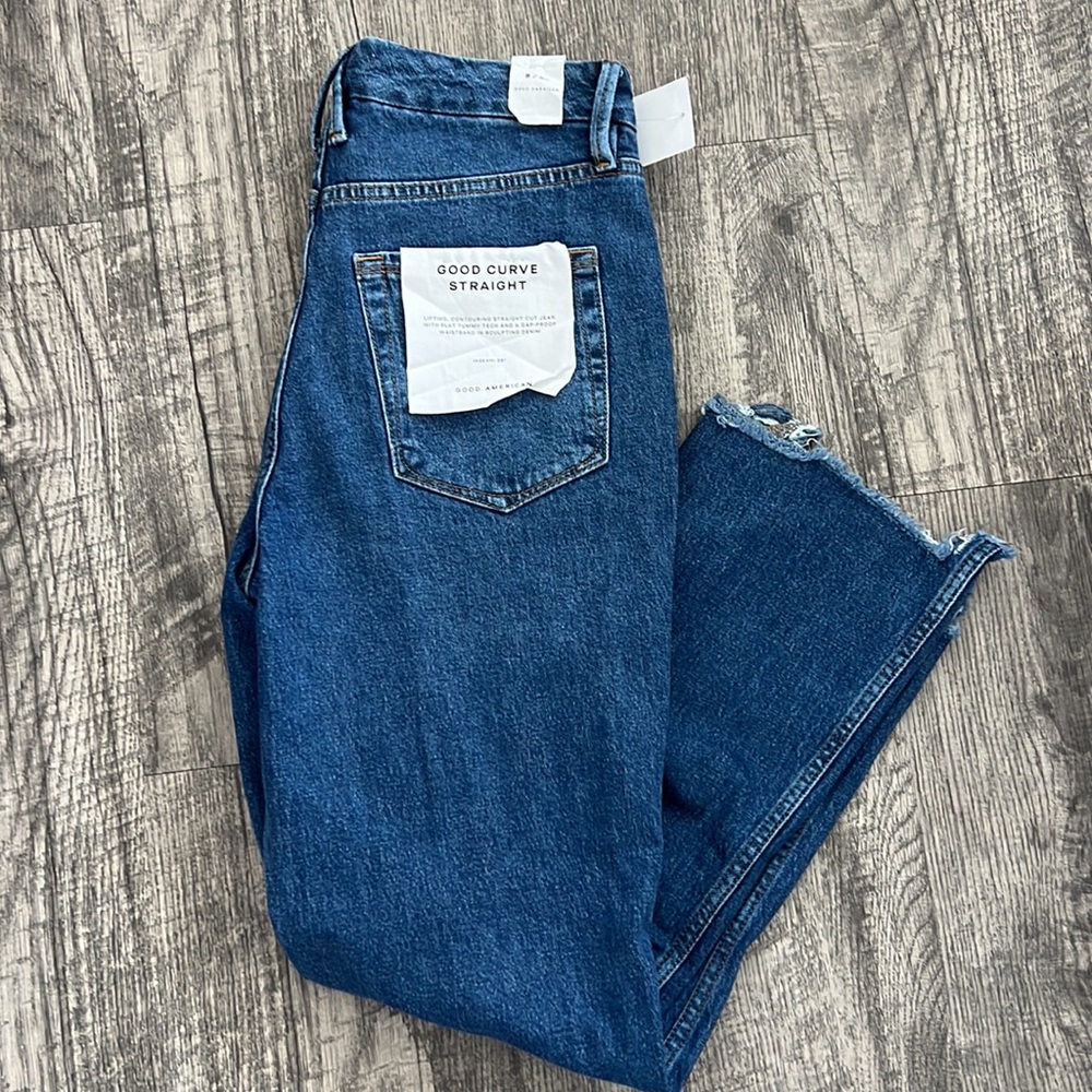 Good American Good Curve Straight Jeans - Size 8/29 NWT